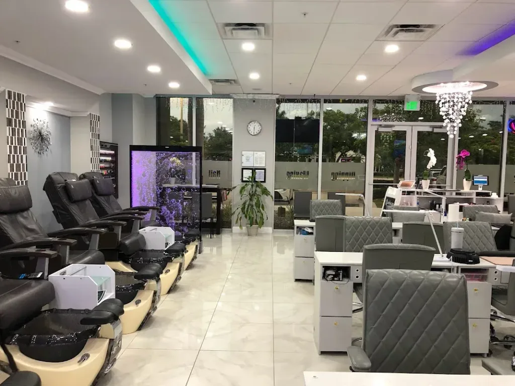 Glow Nail Spa Naples — Nail salon in Naples